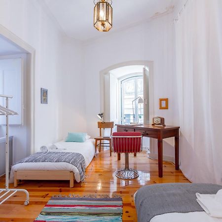 Spacious, Bright And Sunny Apartment, By Timecooler Lisboa Екстериор снимка