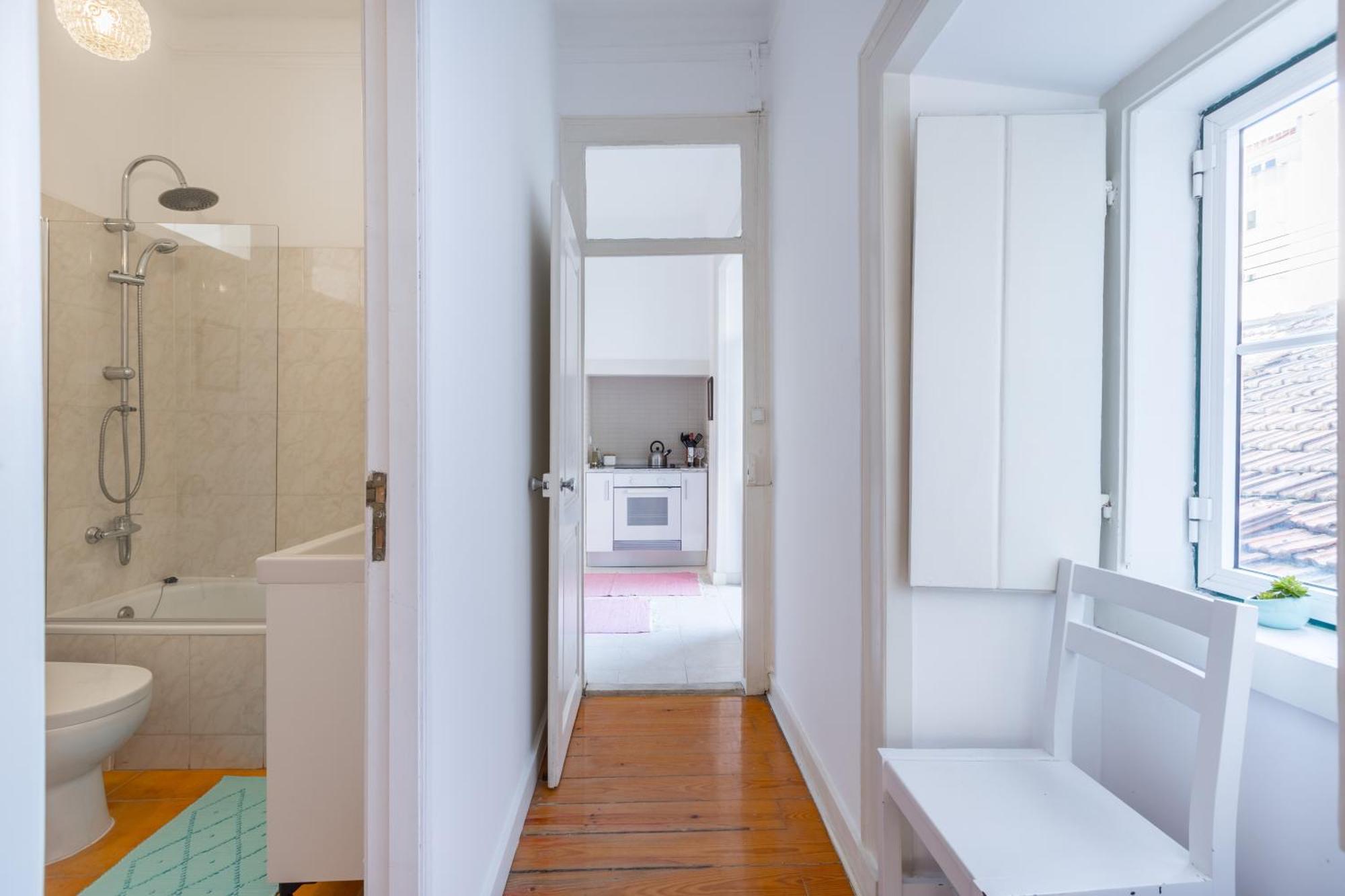 Spacious, Bright And Sunny Apartment, By Timecooler Lisboa Екстериор снимка