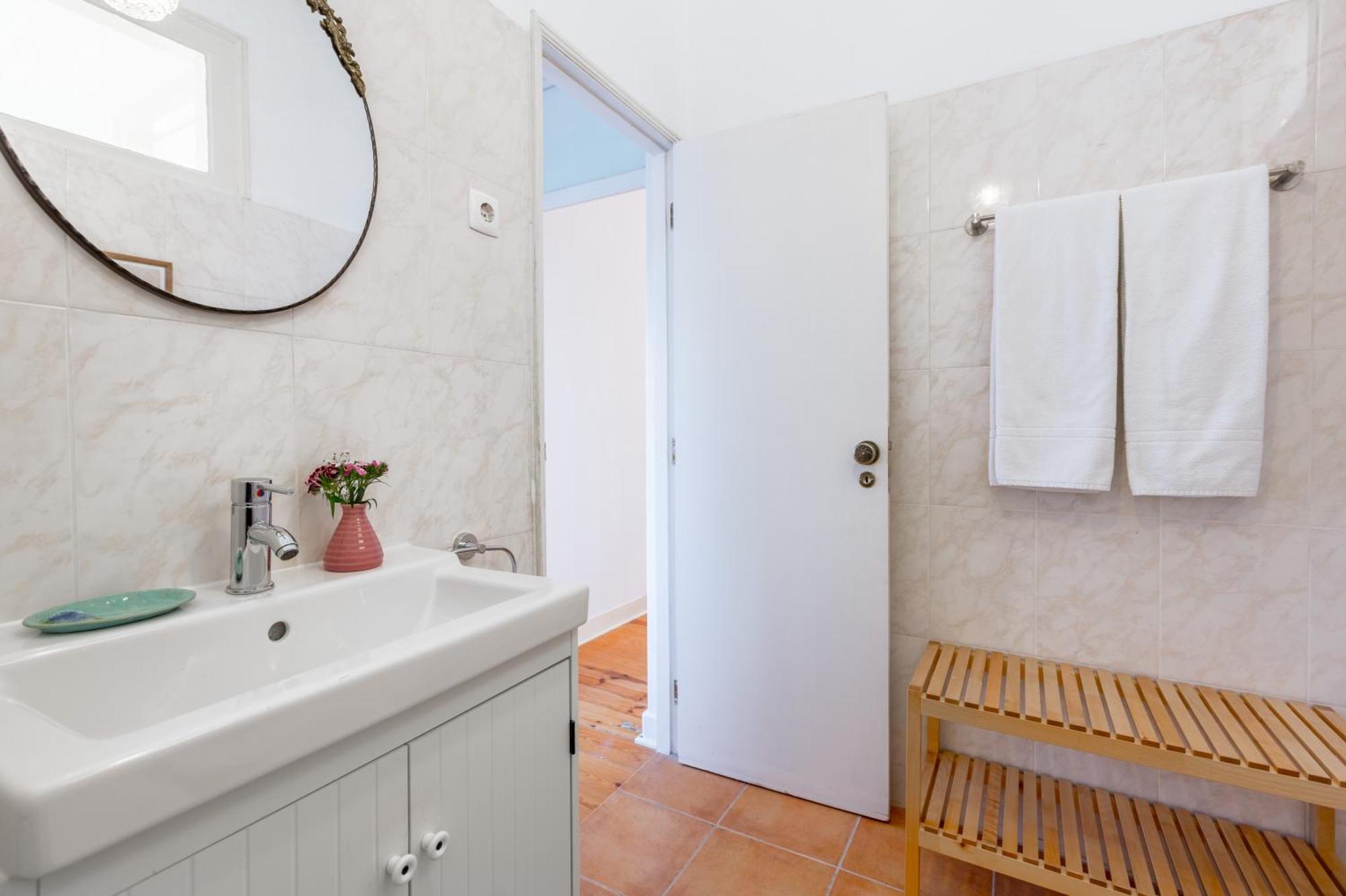 Spacious, Bright And Sunny Apartment, By Timecooler Lisboa Екстериор снимка
