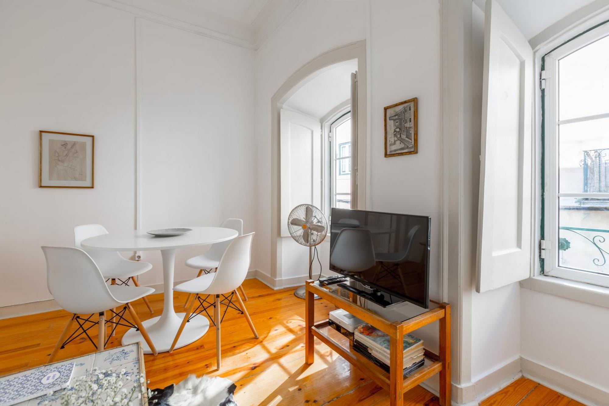 Spacious, Bright And Sunny Apartment, By Timecooler Lisboa Екстериор снимка