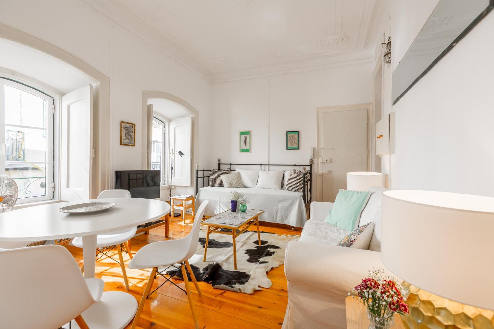 Spacious, Bright And Sunny Apartment, By Timecooler Lisboa Екстериор снимка